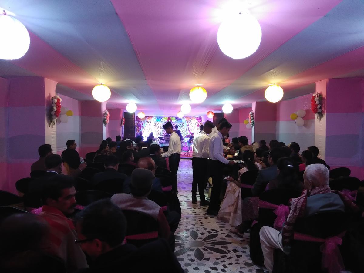 Hotel Welkin Residency Tezpur Kültér fotó