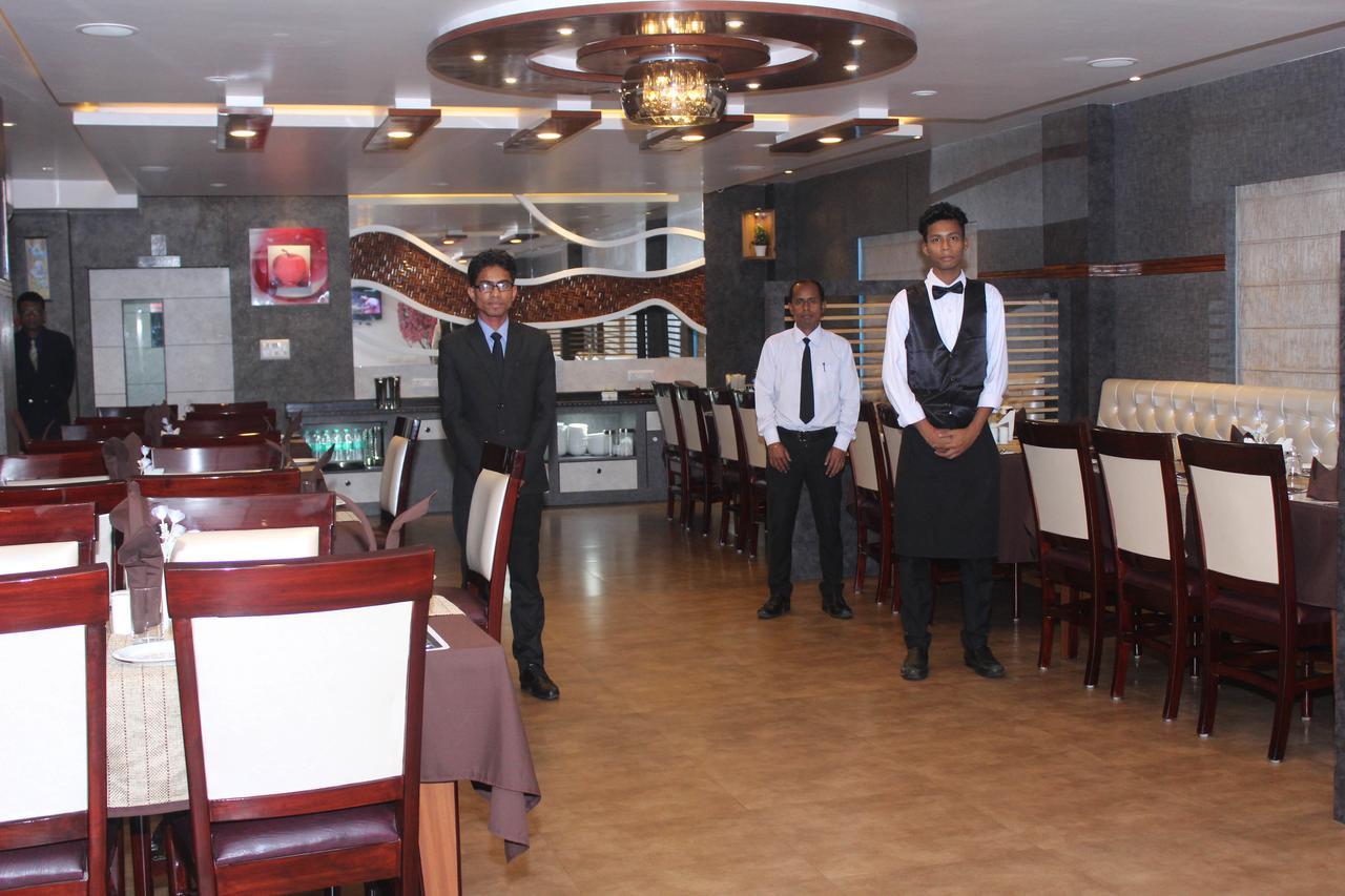 Hotel Welkin Residency Tezpur Kültér fotó